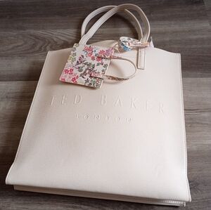 NWT Ted Baker Cream Ivory The Icon Vegan Leather Tote Handbag Floral Card Holder